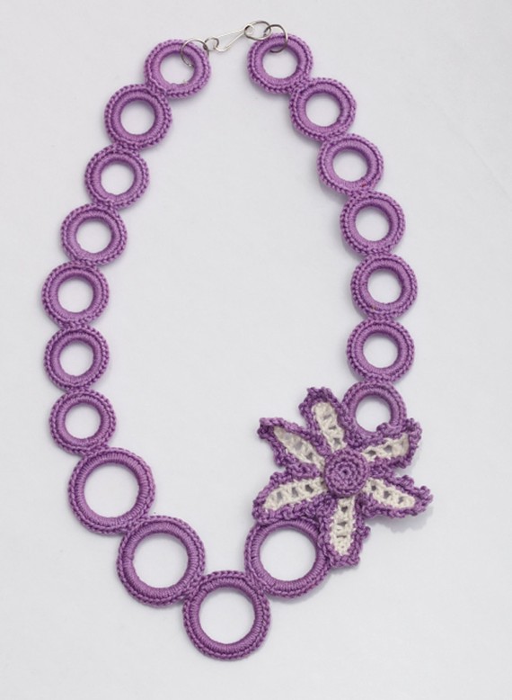 Aretes y collares-03